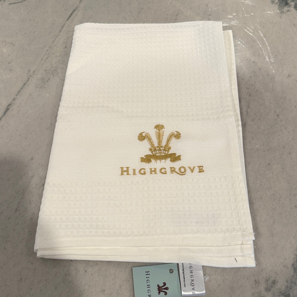 King Charles Highgrove white/Gold Waffle Kitchen Tea Towel NWT. Perfect gift.